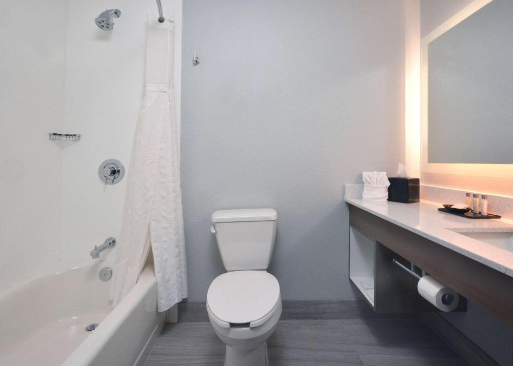 Brookstone Lodge near Biltmore Village, Ascend Hotel Collection